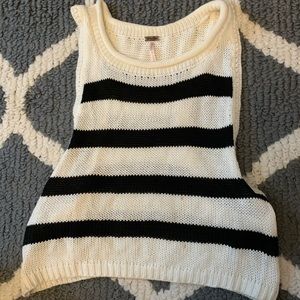 black and white knit top
